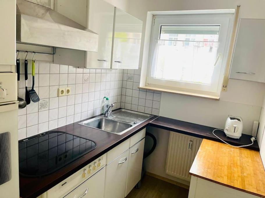 Sonniges Apartment In Ruhiger Und Zentraler Lage Pforzheim Buitenkant foto